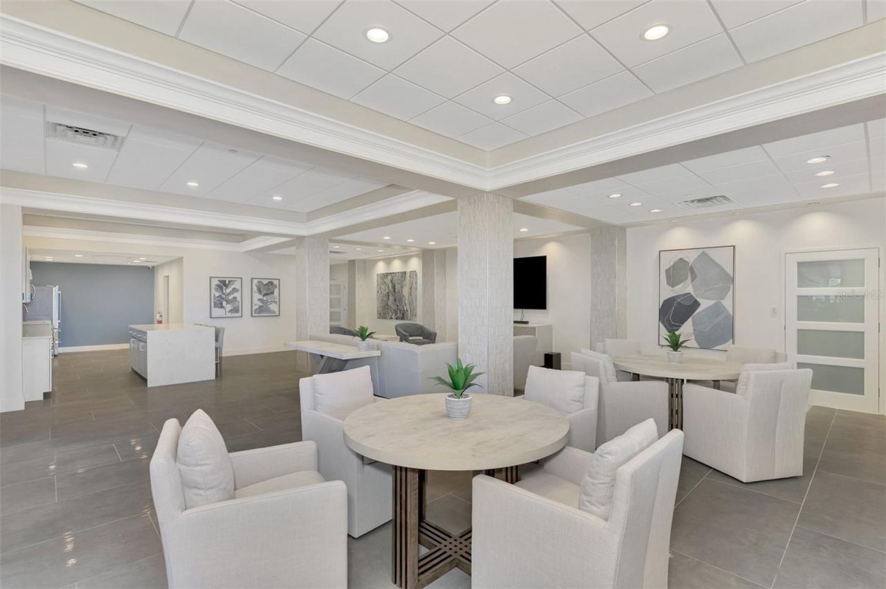 4822 Ocean Boulevard, Unit 2A, Sarasota, FL 34242 Photo