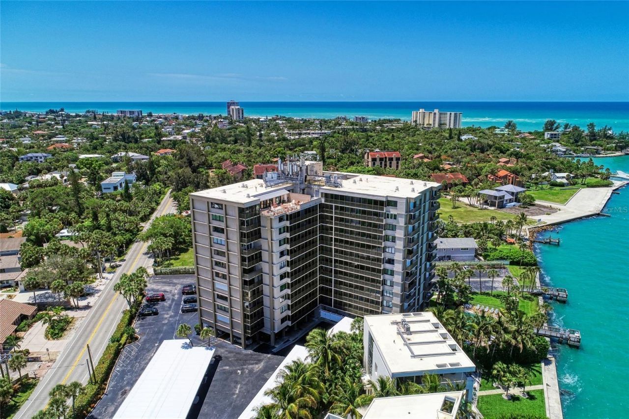 4822 Ocean Boulevard, Unit 2A, Sarasota, FL 34242 Photo