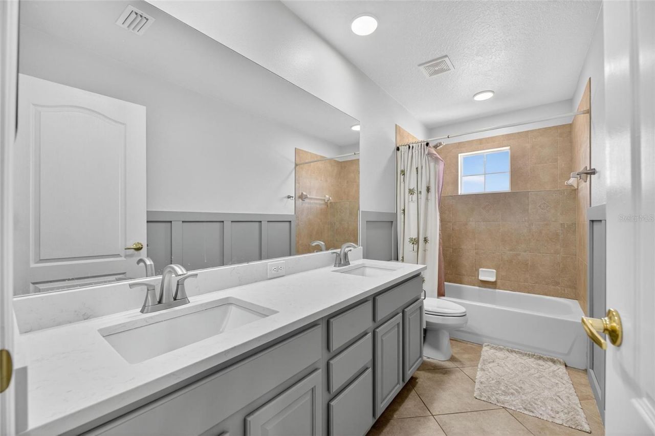 4310 70th Avenue E, Ellenton, FL 34222 Photo