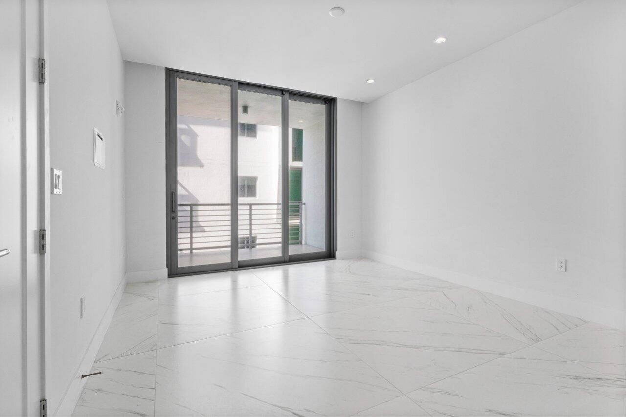 495 E Royal Palm Road, Unit 402, Boca Raton, FL 33432 Photo