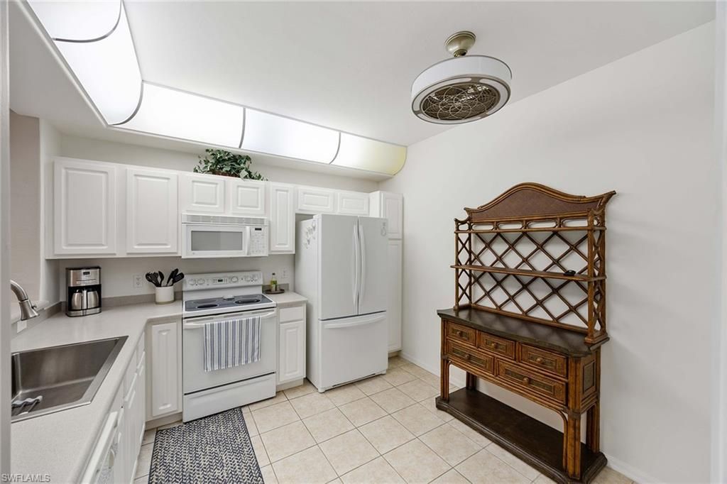 23526 Sandycreek Ter, Unit 304, Estero, FL 34135 Photo