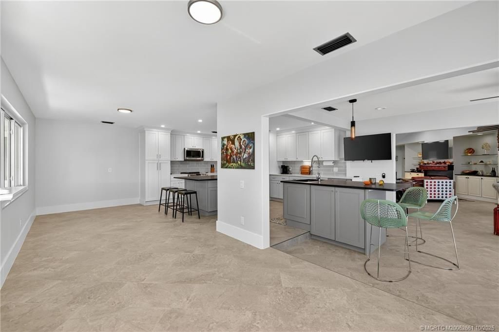 6420 SE Winged Foot Drive, Stuart, FL 34997 Photo