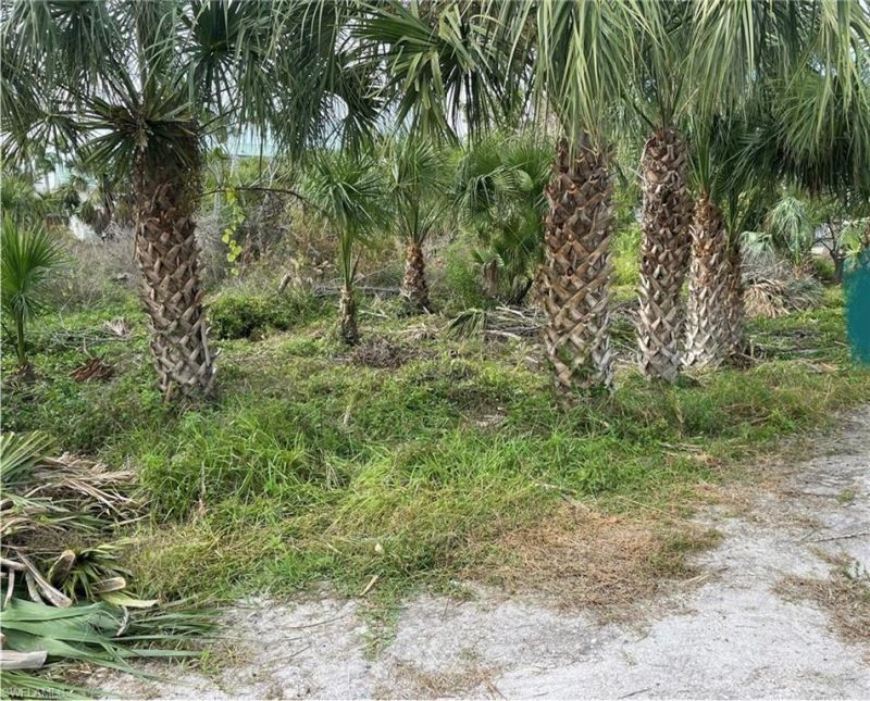 575 Sea Oats Dr, Sanibel, FL 33957 Photo