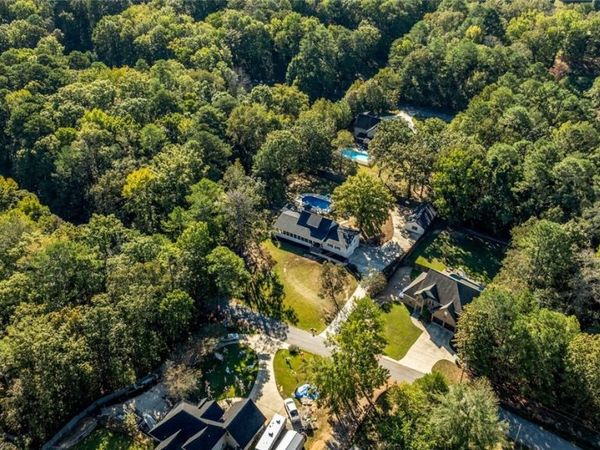 21295 Leslie Drive, Lake View, AL 35111