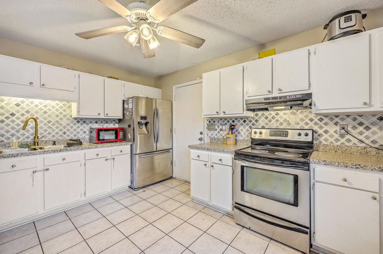 1841 Sundancer Lane Photo 11