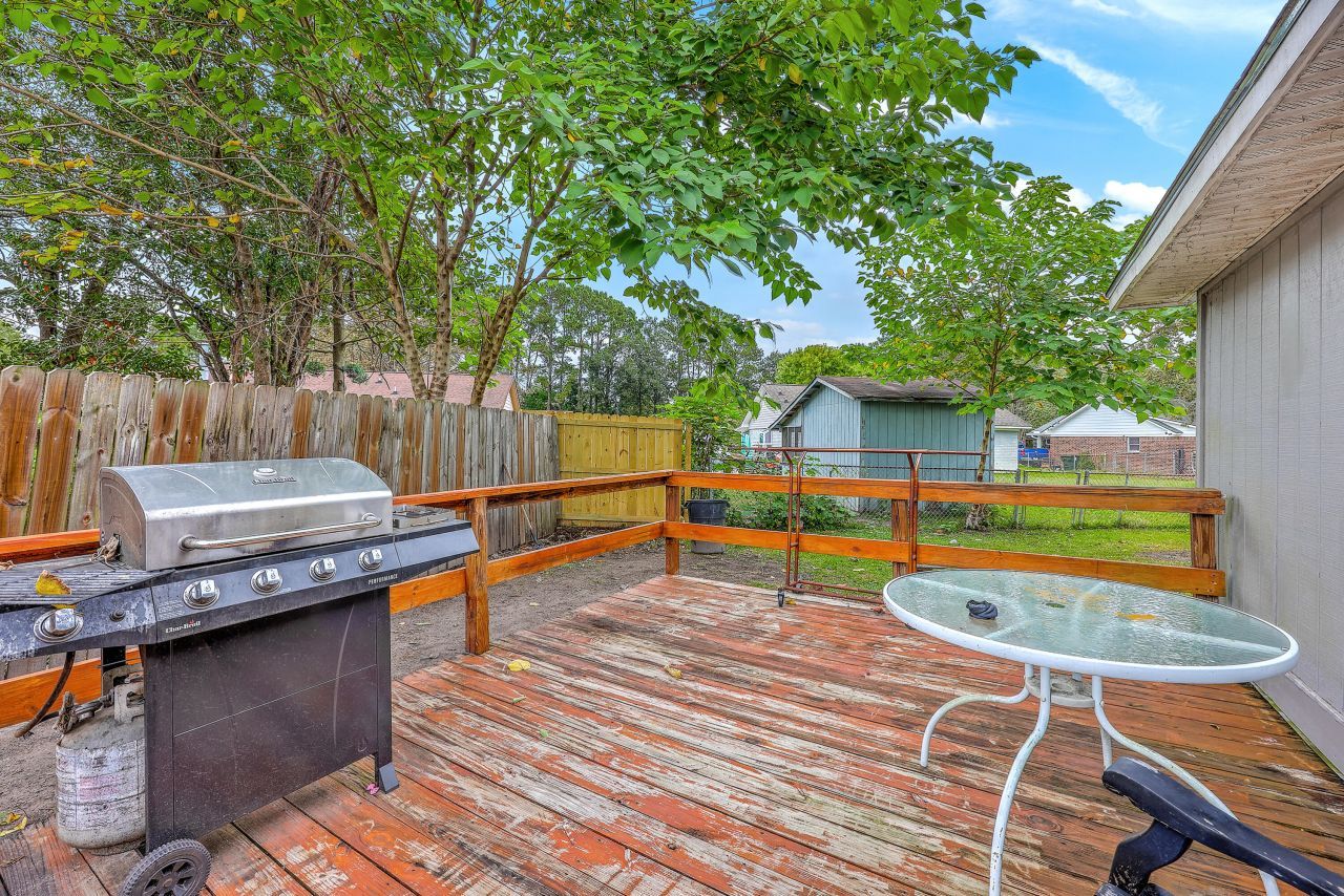 1841 Sundancer Lane Photo 22