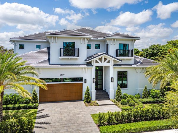2609 NE 27th Way, Fort Lauderdale, FL 33306