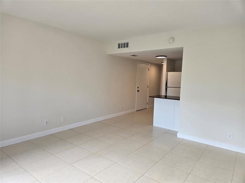 505 NE 20th Avenue, Unit 118, Deerfield Beach, FL 33441 Photo