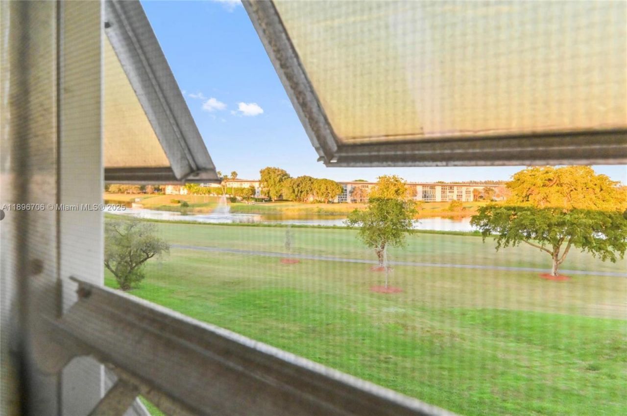 2802 Victoria Way, Unit K4, Coconut Creek, FL 33066 Photo