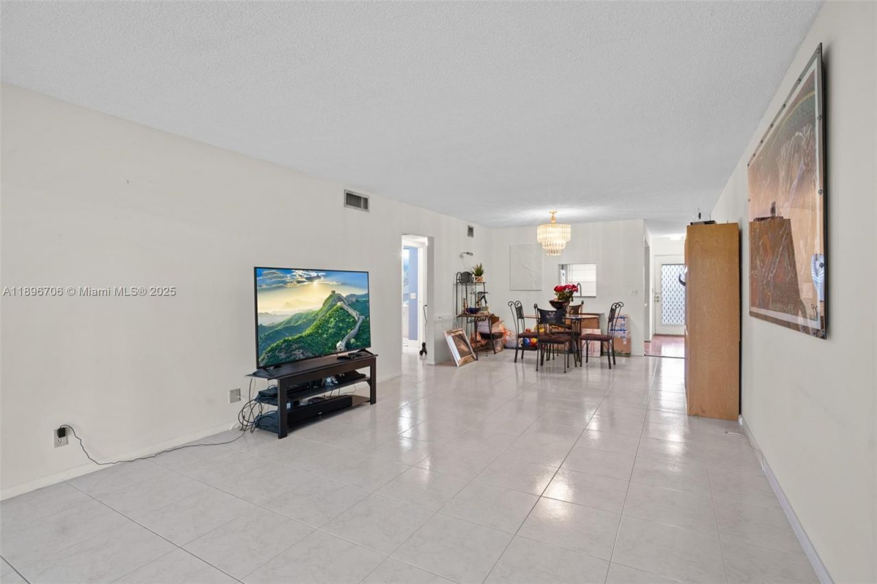 2802 Victoria Way, Unit K4, Coconut Creek, FL 33066 Photo
