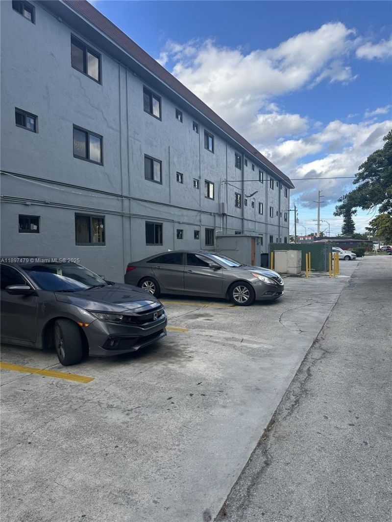 Please Call For Address, Unit 26, North Miami, FL 33161 Photo