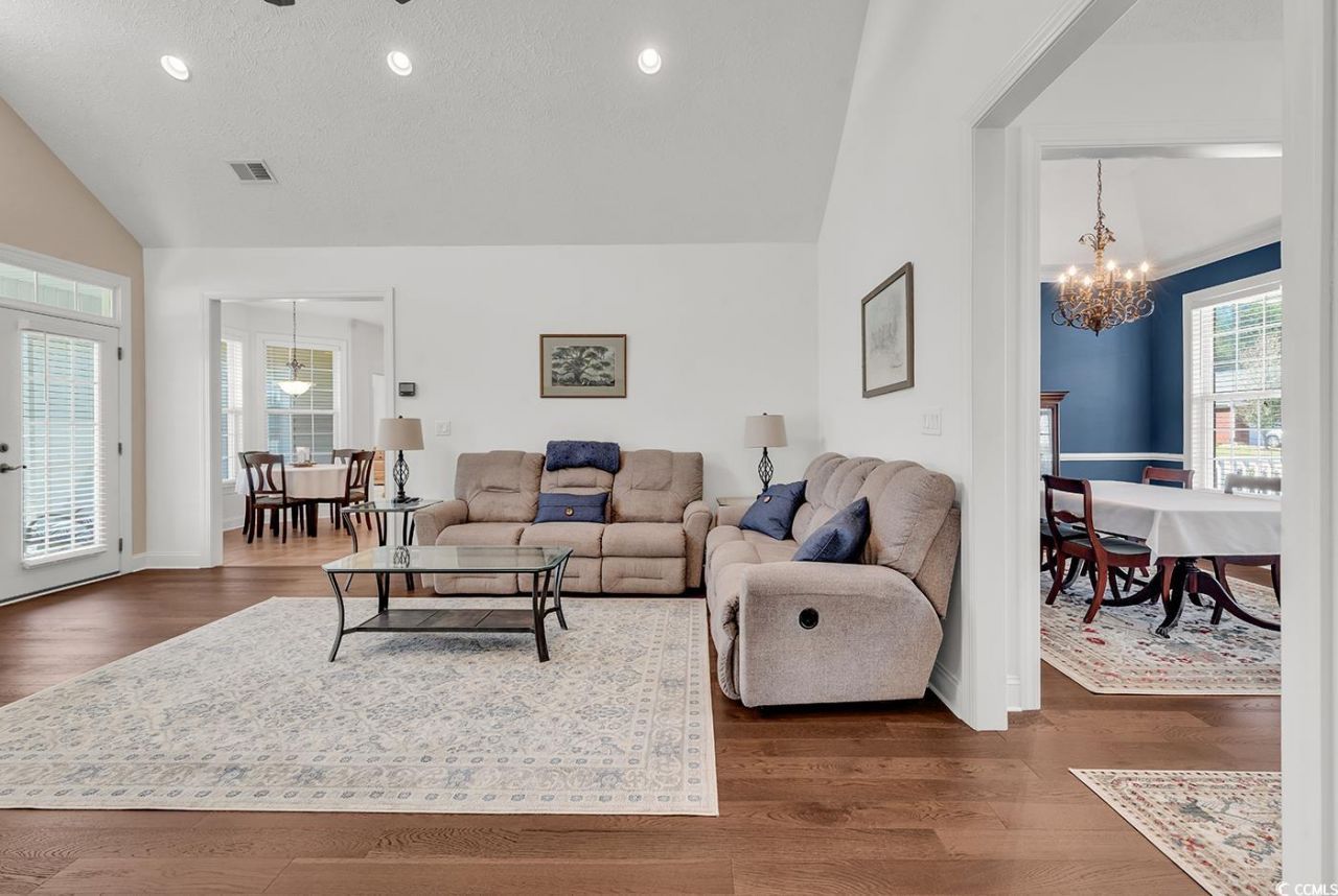 543 Belton Dr. Photo 11