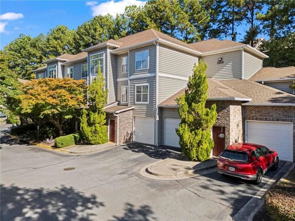 2700 Pine Tree Road NE, Unit 3009, Atlanta, GA 30324