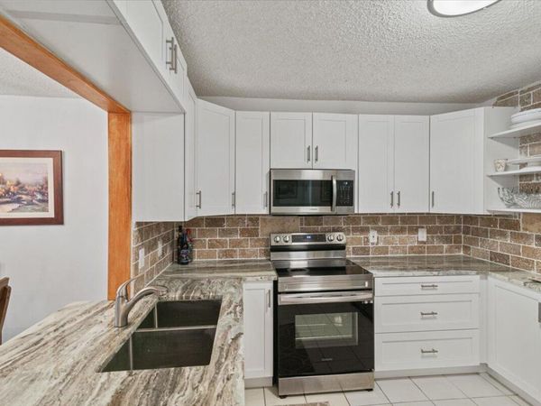 9244 Flynn Circle, Unit 2, Boca Raton, FL 33496