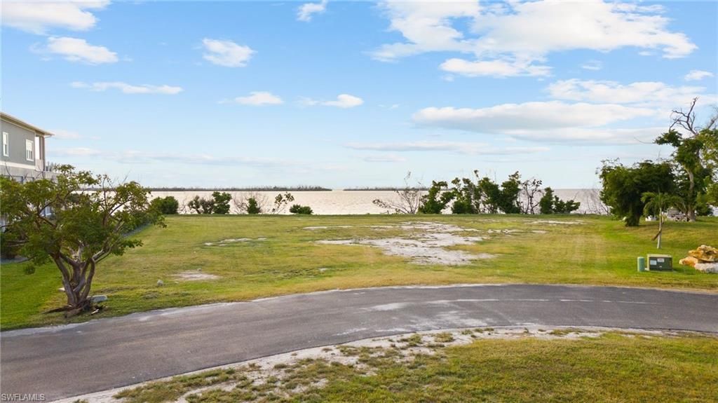 4941 Galt Island Ave, Saint James City, FL 33956 Photo