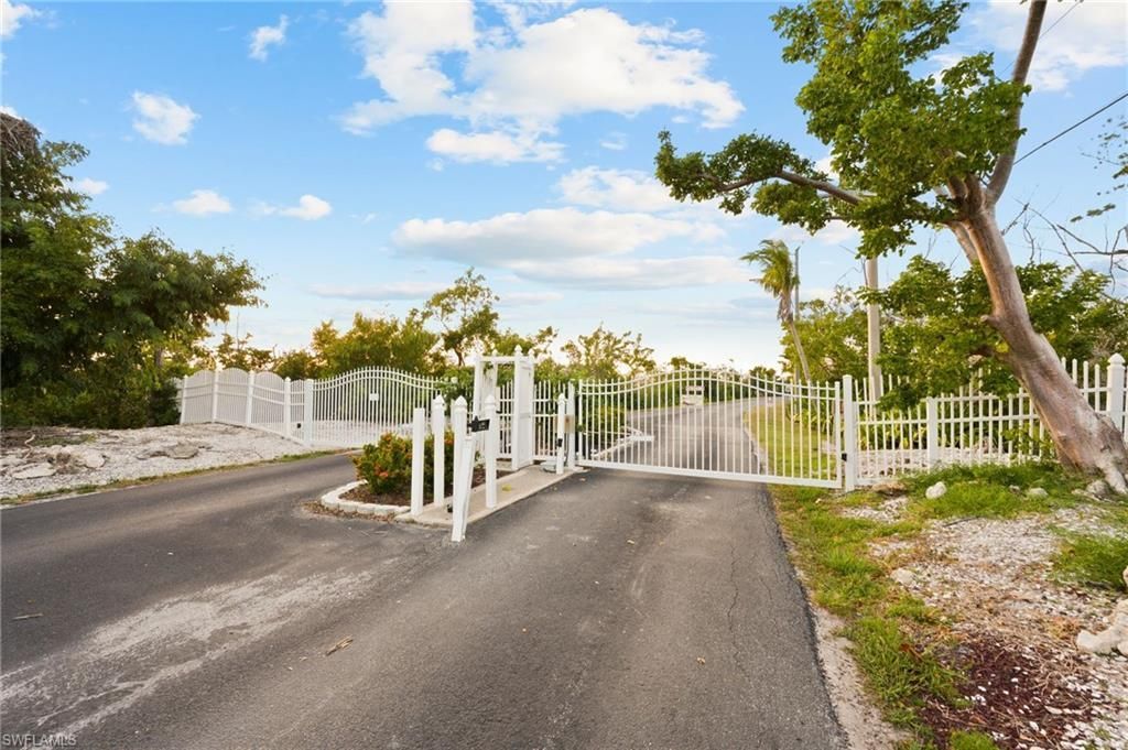 4941 Galt Island Ave, Saint James City, FL 33956 Photo