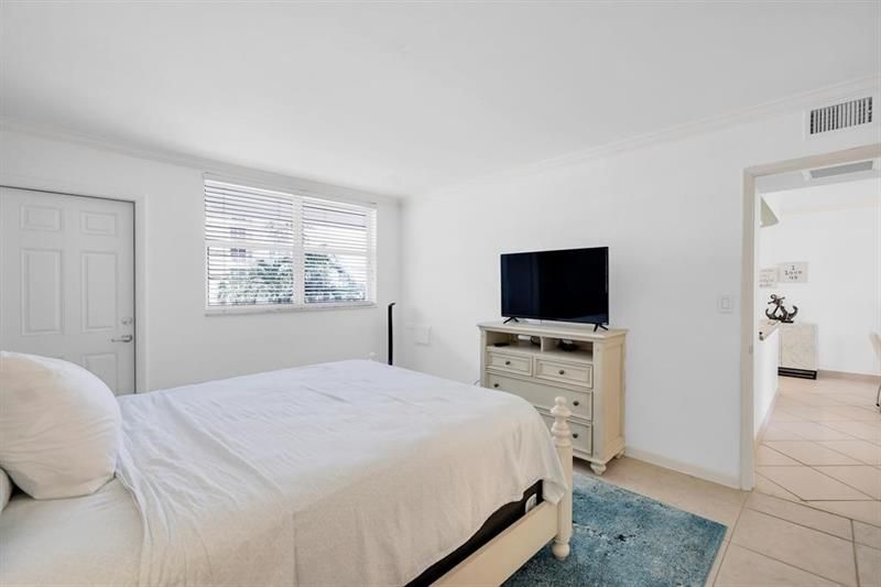 1051 Hillsboro Mile, Unit 206E, Hillsboro Beach, FL 33062 Photo