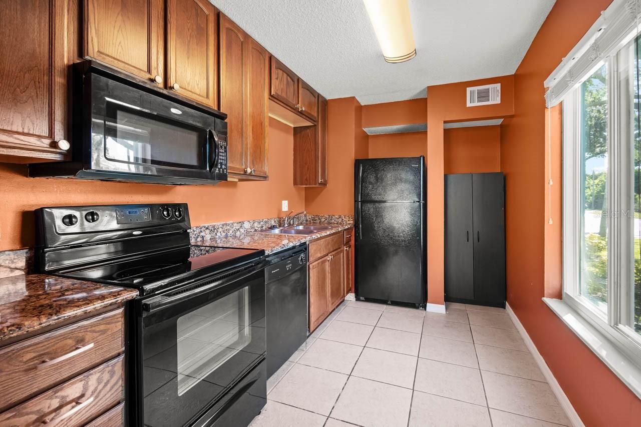 11400 3rd Street N, Unit 1, Saint Petersburg, FL 33716 Photo