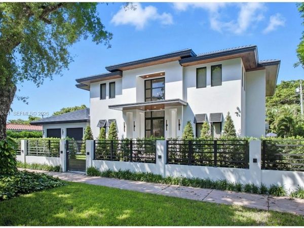 1515 Urbino, Coral Gables, FL 33146