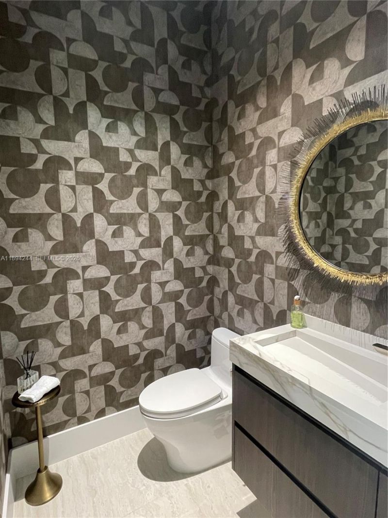 1515 Urbino, Coral Gables, FL 33146 Photo