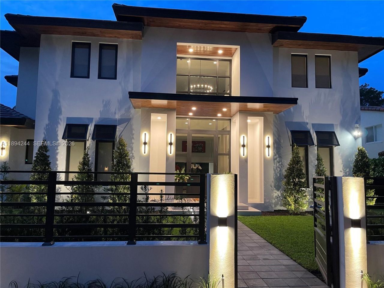 1515 Urbino, Coral Gables, FL 33146 Photo