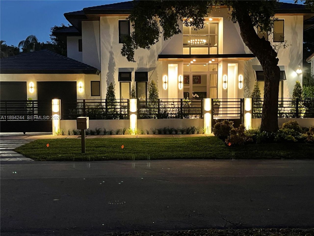 1515 Urbino, Coral Gables, FL 33146 Photo