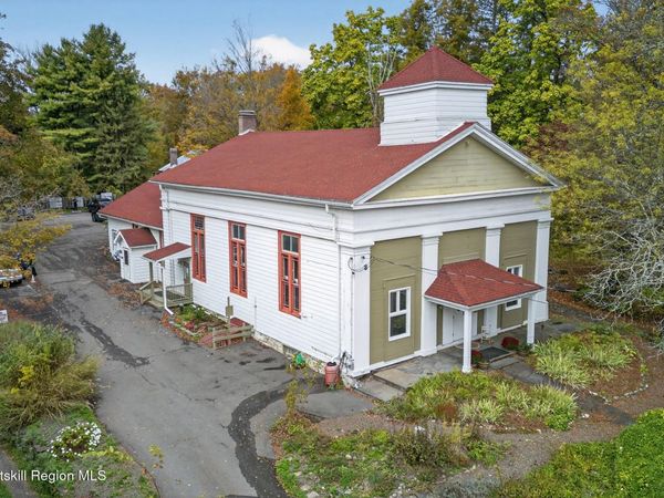 3588 Main Street, Stone Ridge, NY 12484