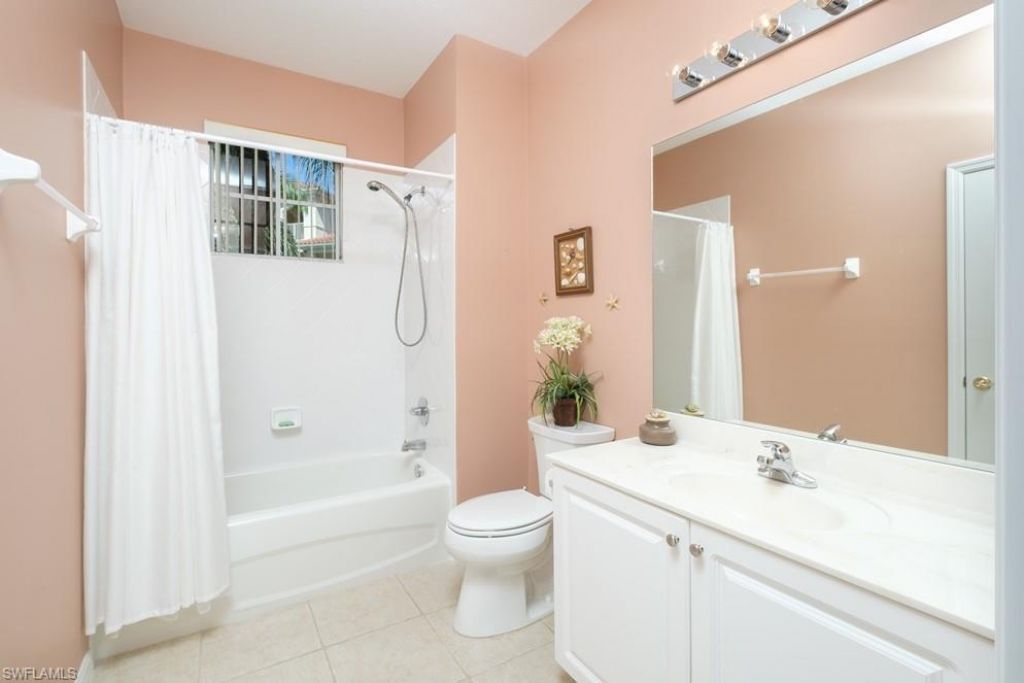 4873 Hampshire Ct, Unit 5-101, Naples, FL 34112 Photo