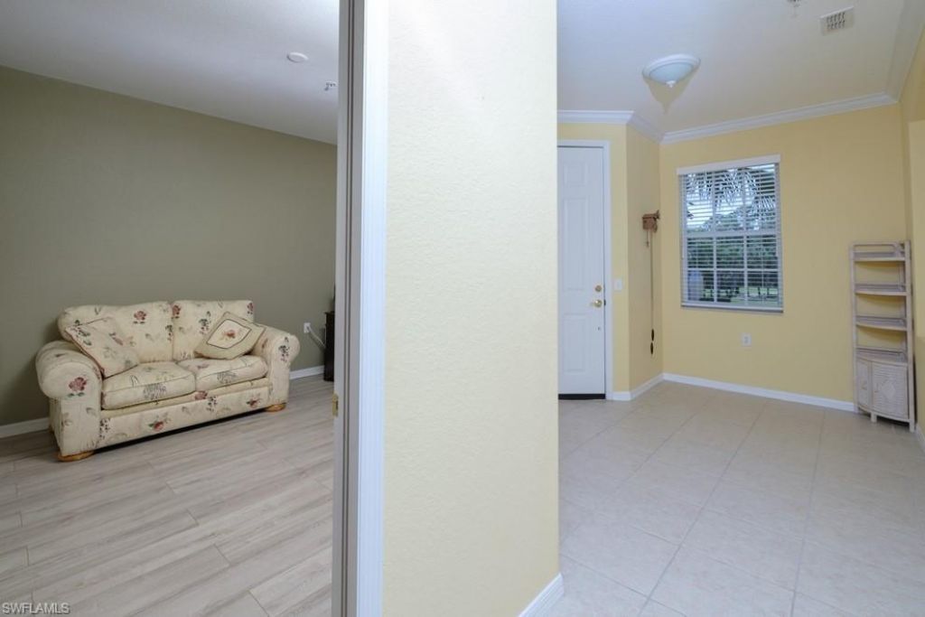 4873 Hampshire Ct, Unit 5-101, Naples, FL 34112 Photo