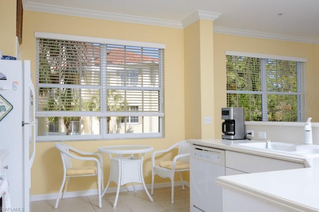 4873 Hampshire Ct, Unit 5-101, Naples, FL 34112 Photo