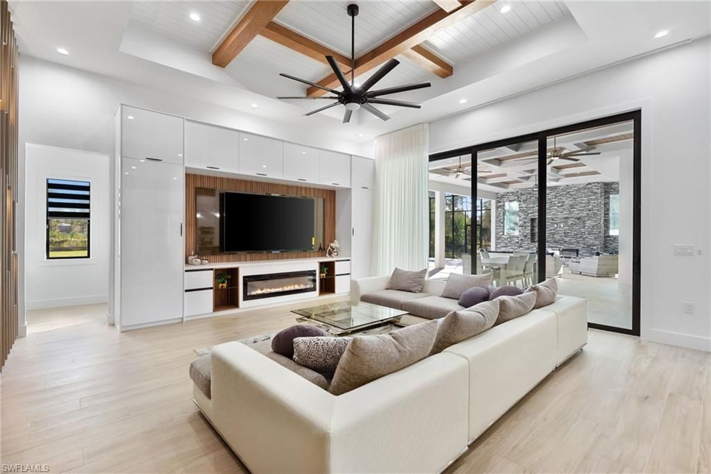 7040 Sable Ridge Ln, Naples, FL 34109 Photo