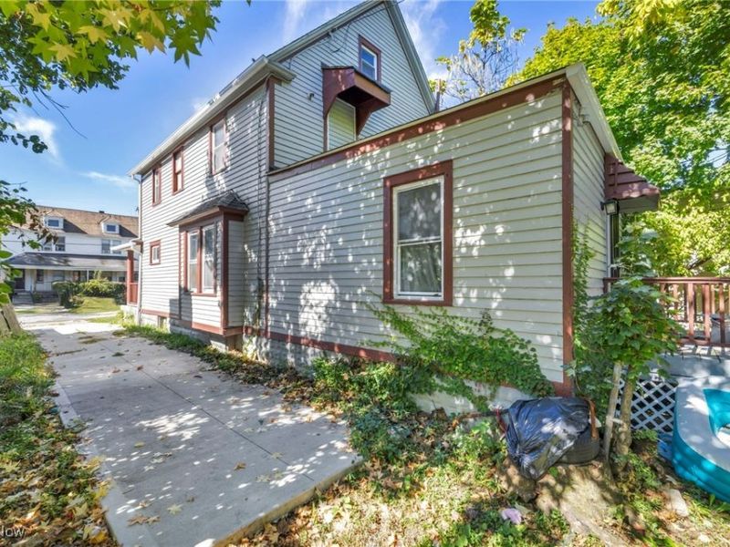 2013 W 99th Street, Cleveland, OH 44102 Photo 5