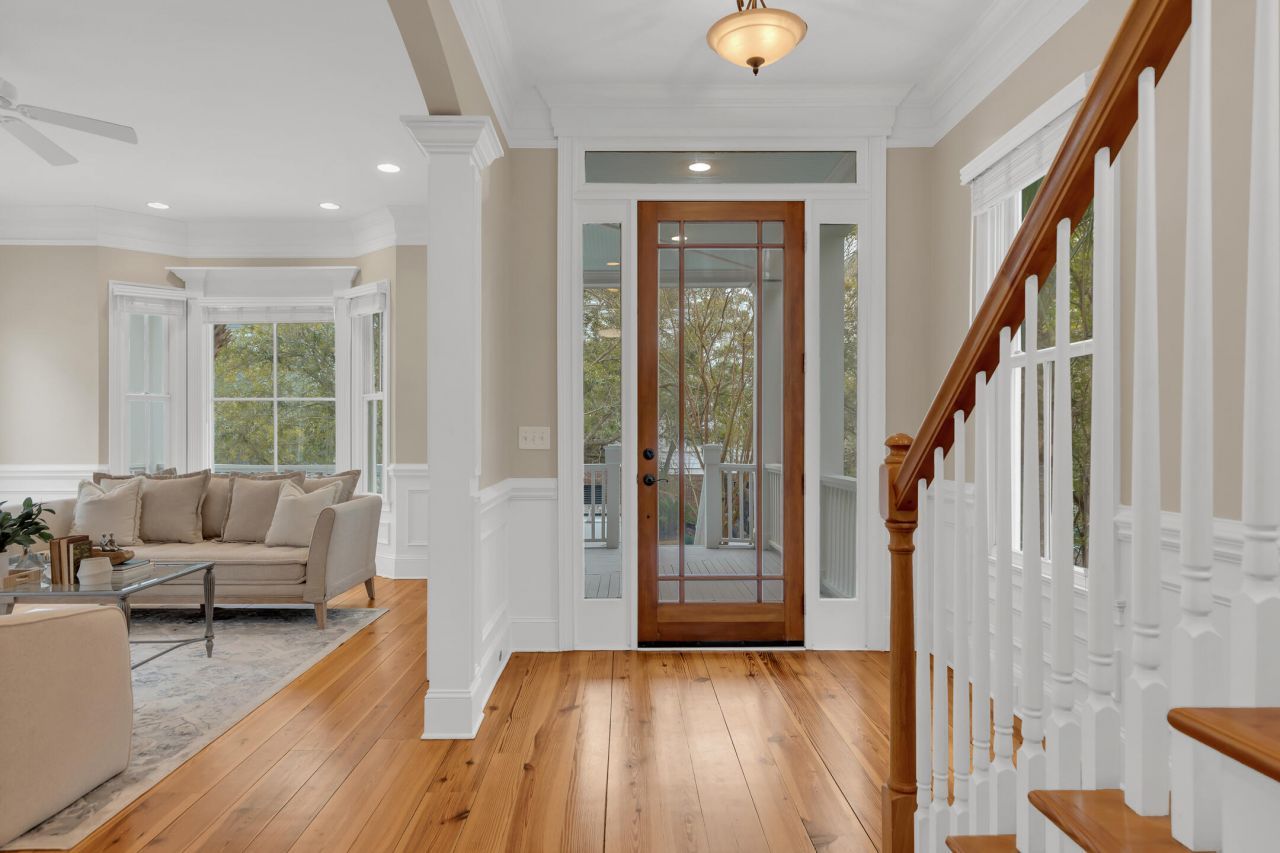 171 Mary Ellen Drive Photo 2