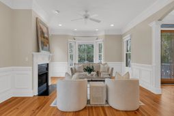 171 Mary Ellen Drive photo 4