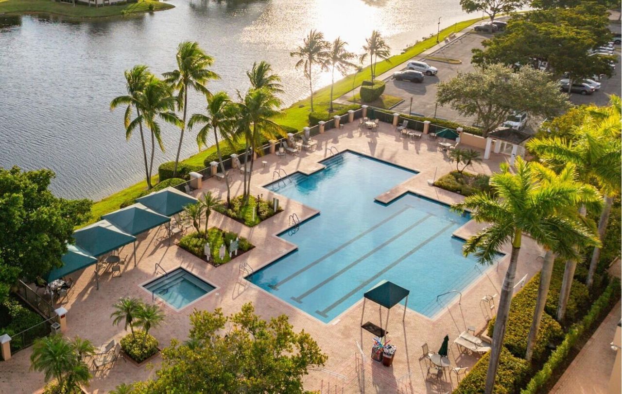 7635 Southampton Terrace, Unit 312, Tamarac, FL 33321 Photo