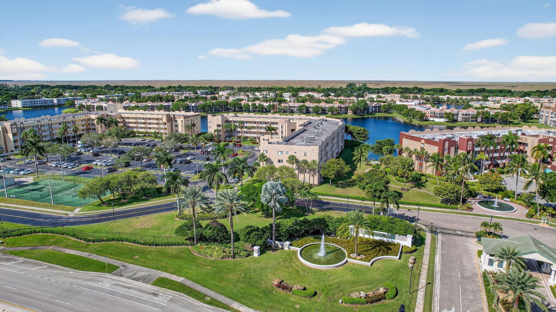 7635 Southampton Terrace, Unit 312, Tamarac, FL 33321 Photo