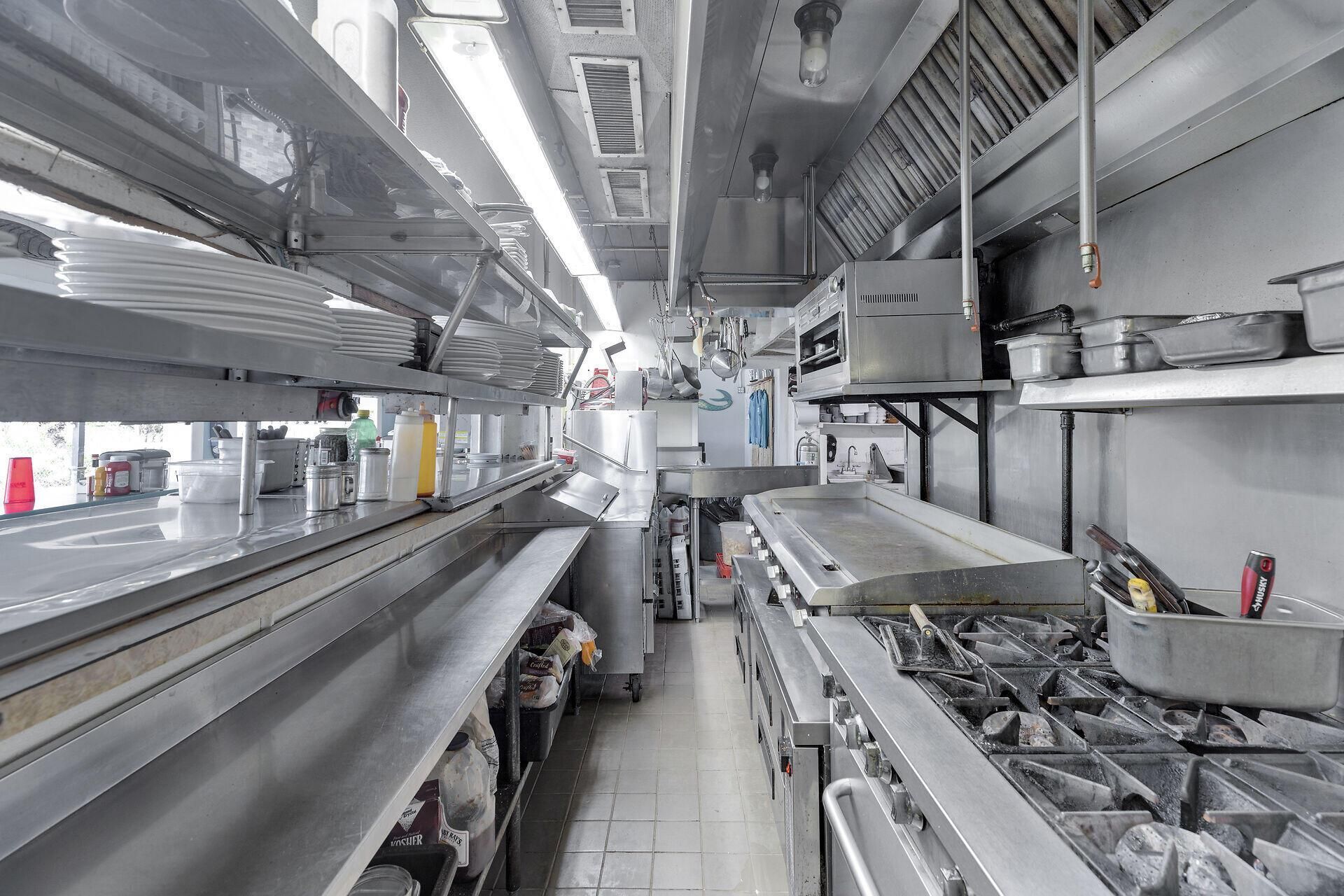 1240 Overseas Highway, Marathon, FL 33050 Photo