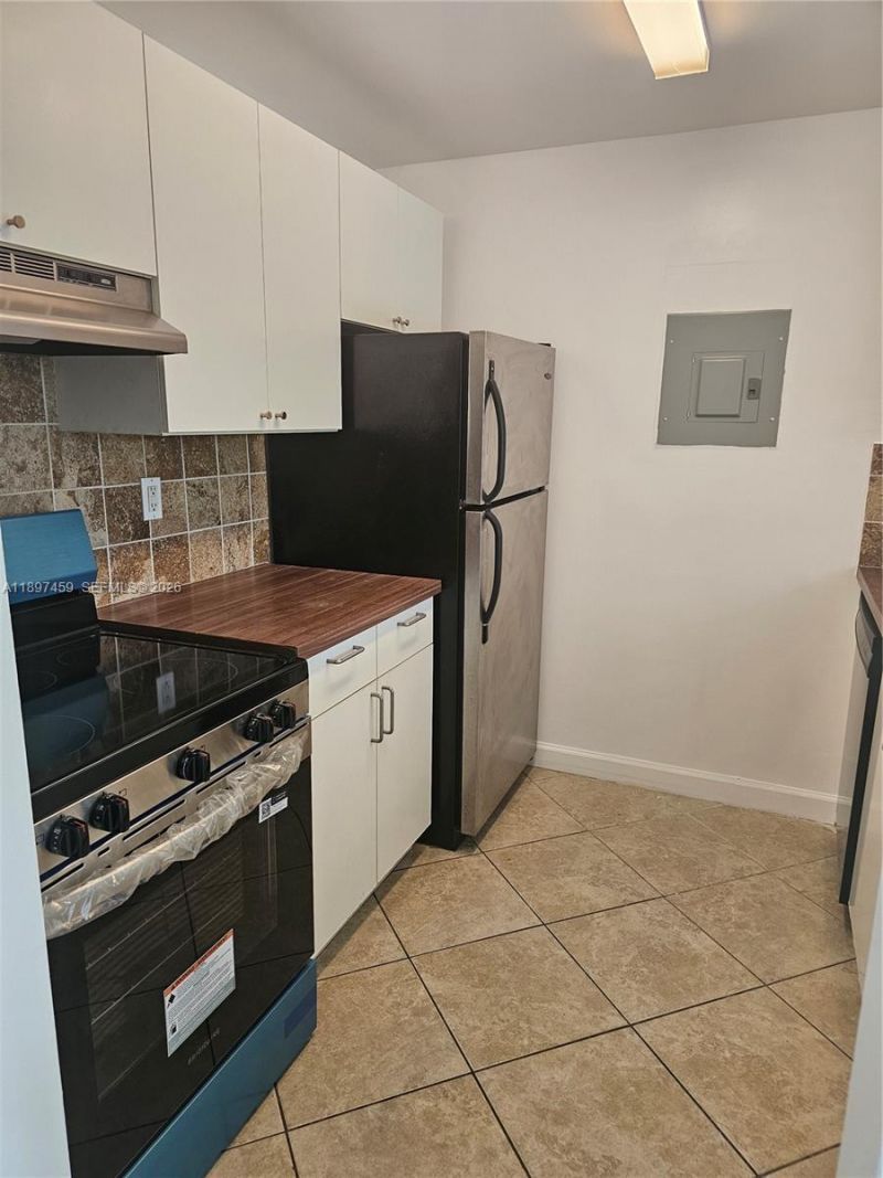 2150 SW 16th Ave, Unit 406, Miami, FL 33145 Photo