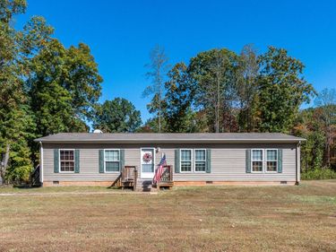 3418 Salem Rd, Spout Spring, VA 24593