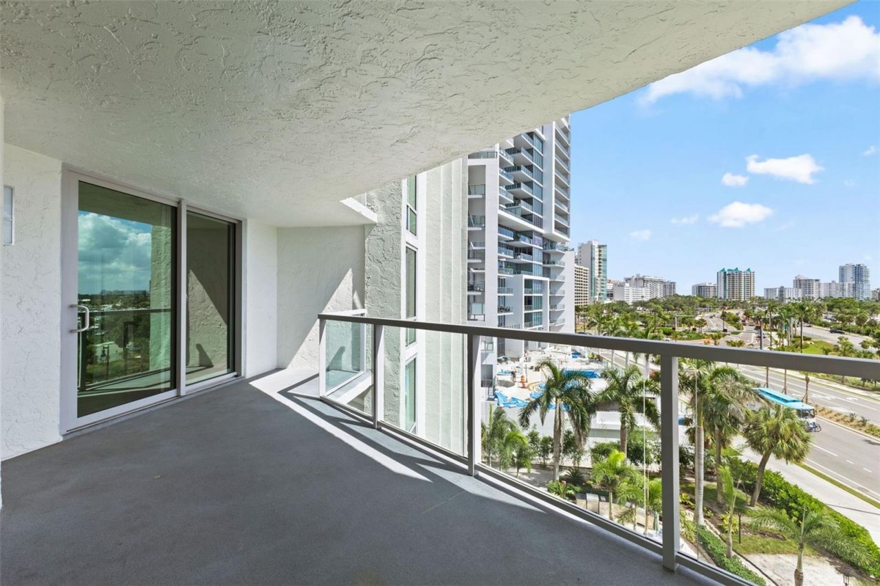 1111 N Gulfstream Avenue, Unit 6B, Sarasota, FL 34236 Photo