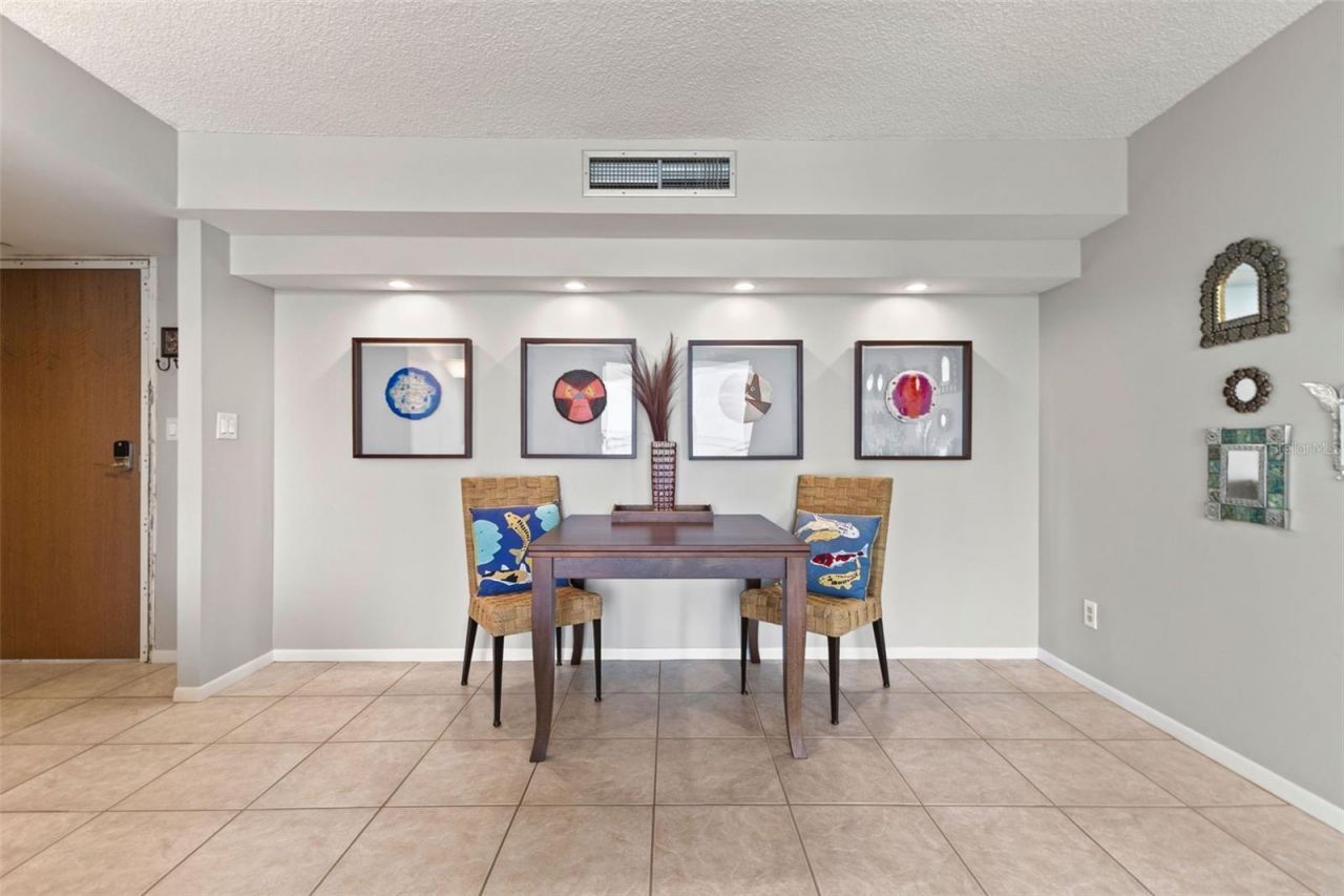 1111 N Gulfstream Avenue, Unit 6B, Sarasota, FL 34236 Photo