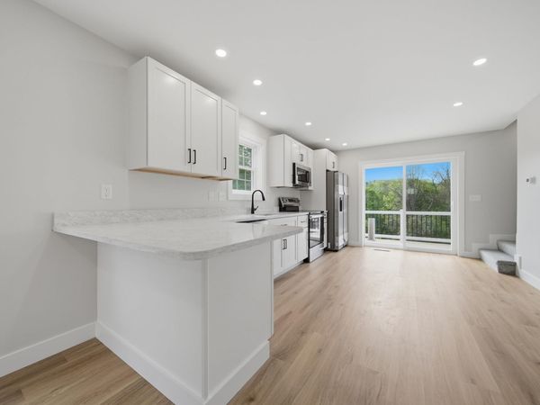 24 Munroe Street, Unit 1&2, Franklin, NH 03235