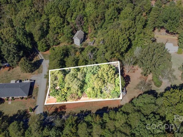 13700 Woody Point Road, Charlotte, NC 28278