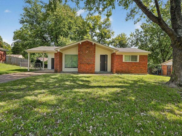 3852 EDENBURG DR, Memphis, TN 38127