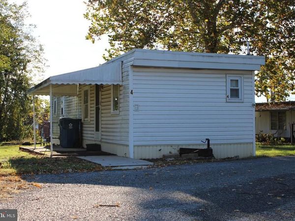 3230 OAKLAND ROAD, Unit 4, DOVER, PA 17315