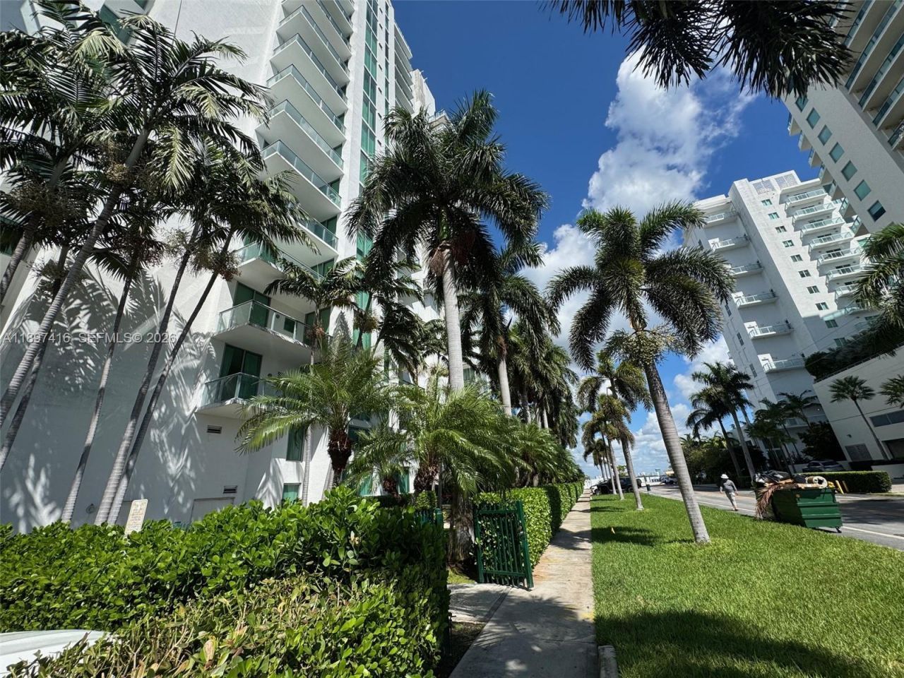 7928 East Dr, Unit 1202, North Bay Village, FL 33141 Photo