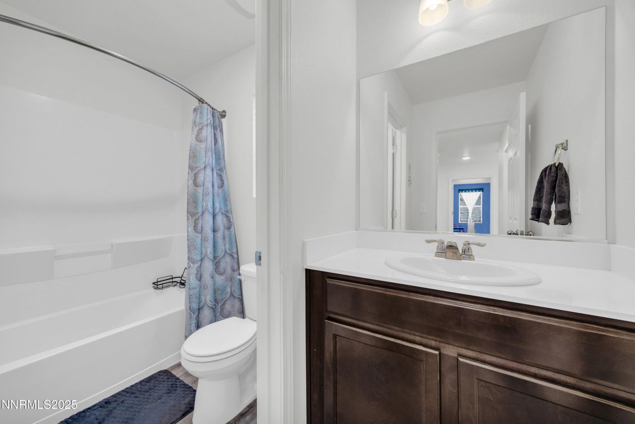 9758 Pelican Pointe Drive, Reno, NV 89506 Photo