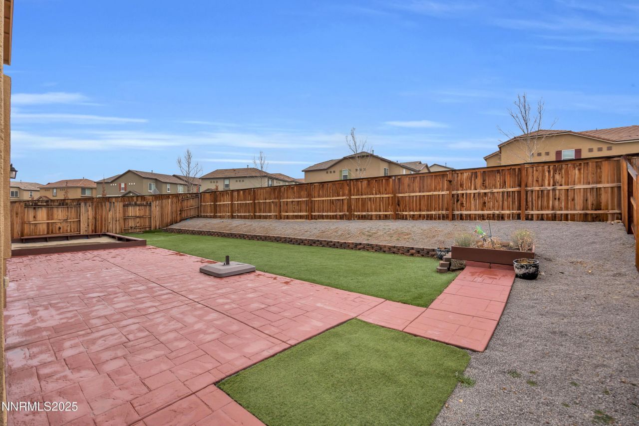 9758 Pelican Pointe Drive, Reno, NV 89506 Photo