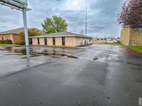 1190 E Lincoln, IDAHO FALLS, ID 83401