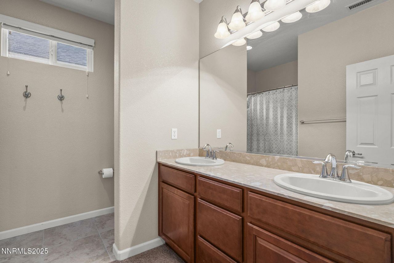 2040 Alamo Square Way, Reno, NV 89509 Photo